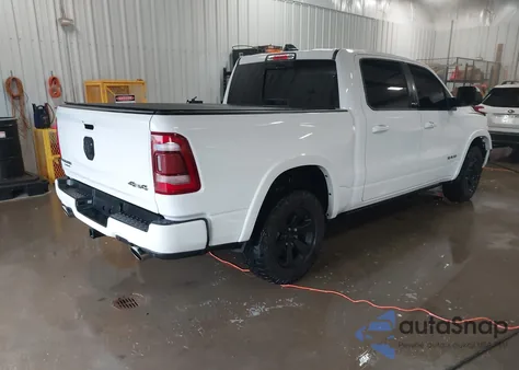 2021 Ram 1500 Laramie 4X4 5'7 Box из США, поврежденный, VIN 1C6SRFJT4MN652789